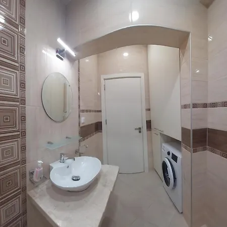 Pink & Blue - 2bdr With Balcony - Wi-fi Διαμέρισμα *