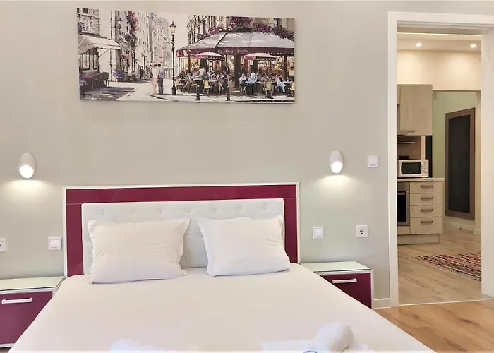 Pink & Blue - 2bdr With Balcony - Wi-fi Apartment Varna