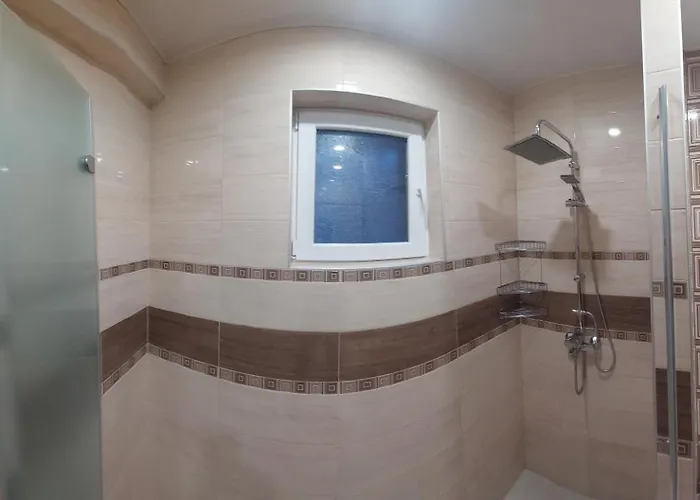 Pink & Blue - 2bdr With Balcony - Wi-fi * Varna